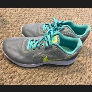 Nike Revolution 3 Women’s Shoes Size 8.5